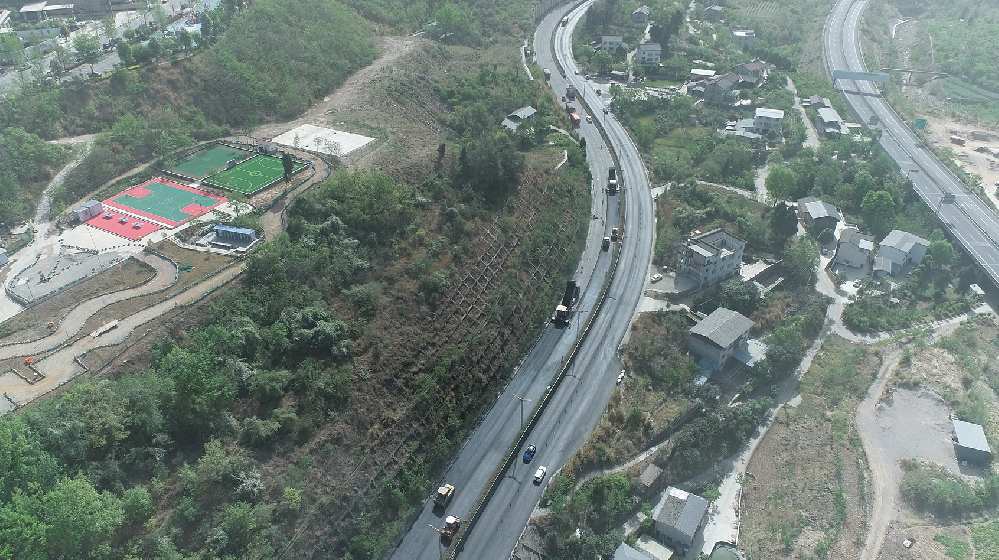 長道如弦，撥啟新章——G108線利州區(qū)瓷窯鋪至天立學(xué)校路口段大修工程項目建設(shè)側(cè)記