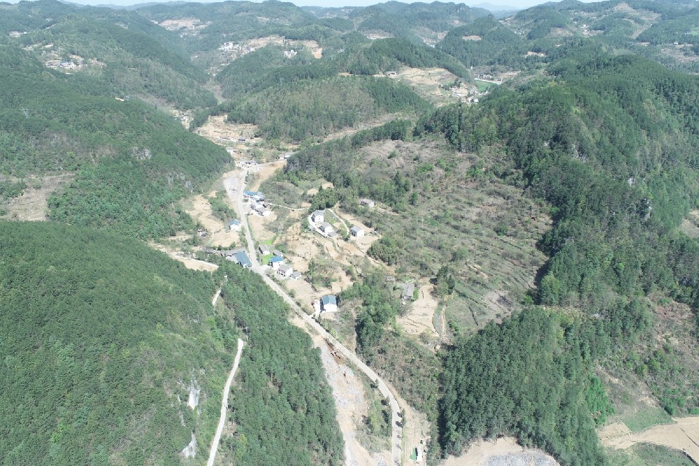 路愈寬，景愈明，可待漫慢行——朝天區(qū)曾家鎮(zhèn)（曾家場鎮(zhèn)至榮樂養(yǎng)生谷）段道路改建工程建設(shè)側(cè)記